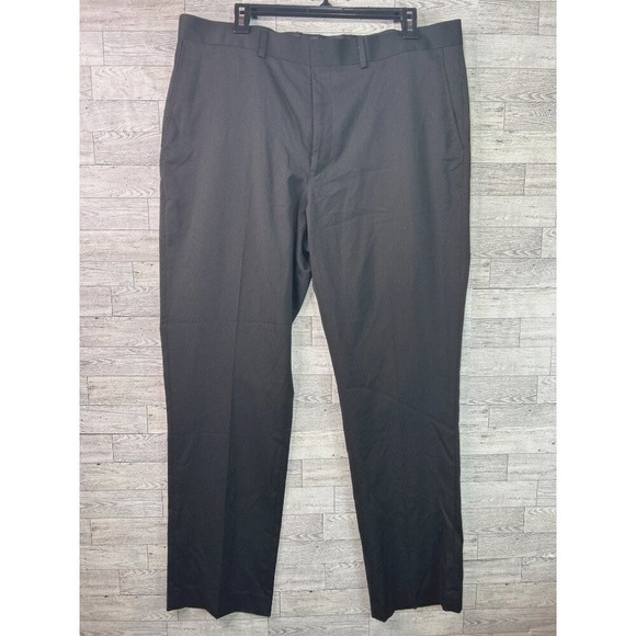Dockers Men's Charcoal Gray Slacks Flat Front‎ Size 38x32 - Picture 1 of 11
